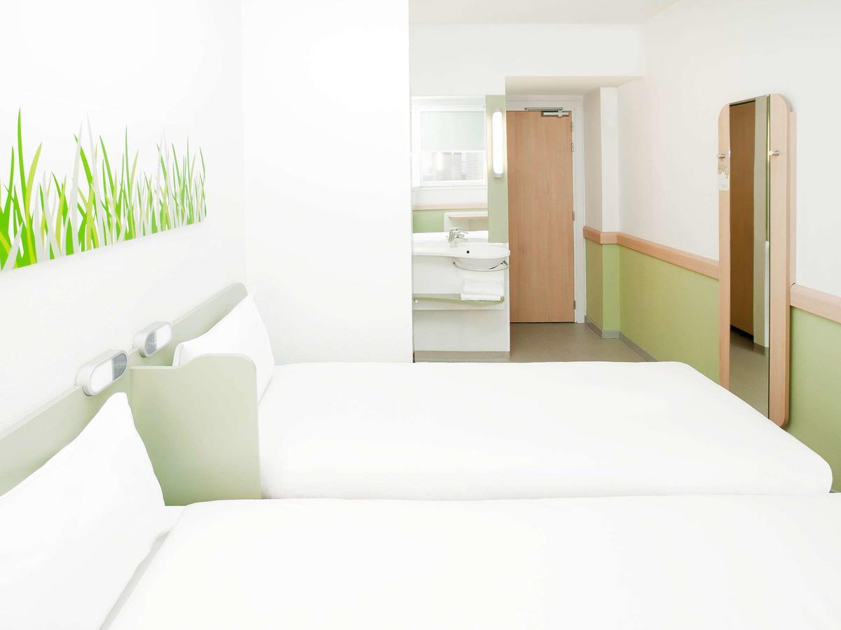 Ibis Budget Madrid Centro Las Ventas Bagian luar foto