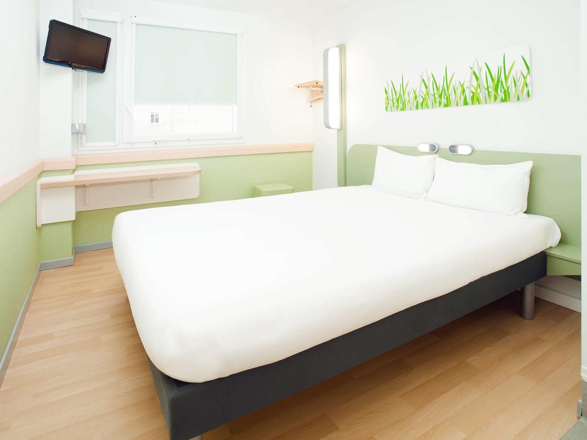 Ibis Budget Madrid Centro Las Ventas Bagian luar foto
