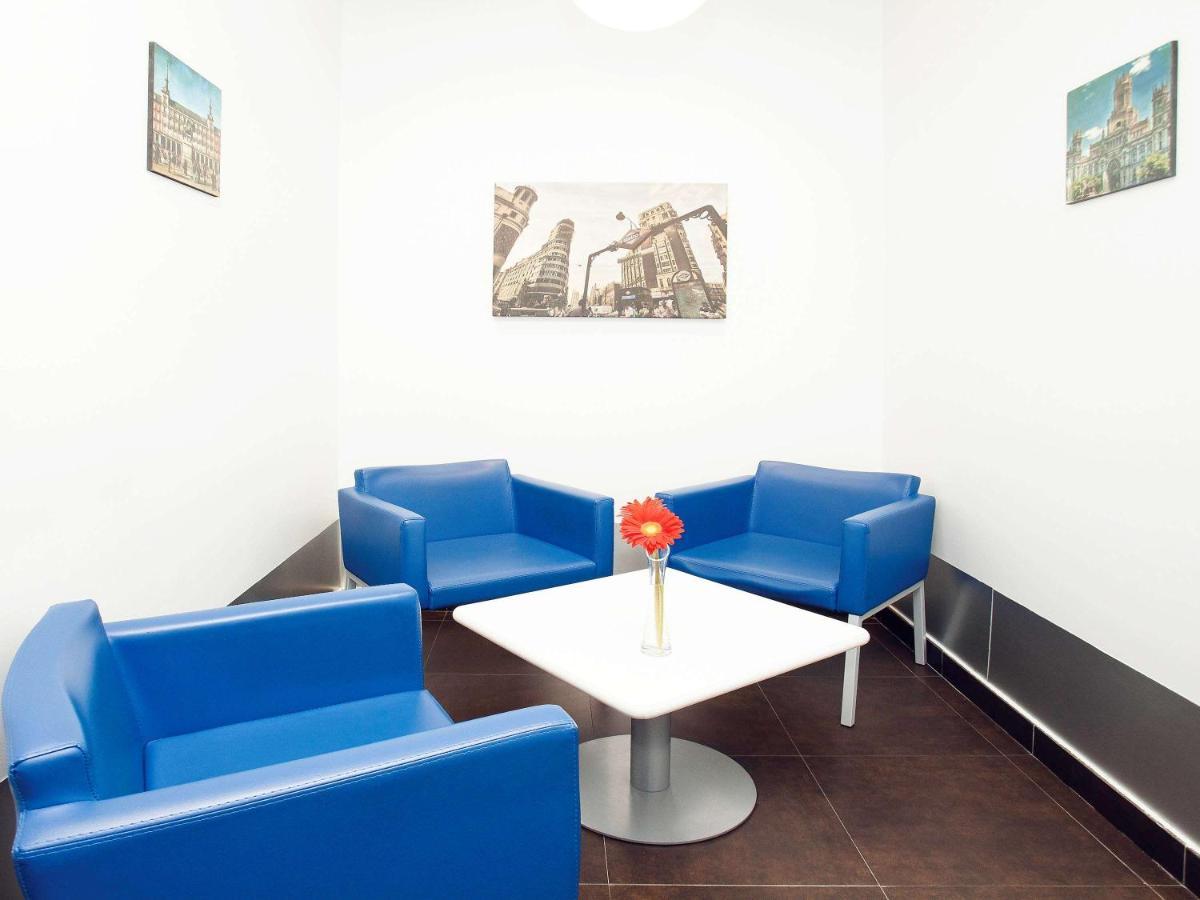 Ibis Budget Madrid Centro Las Ventas Bagian luar foto